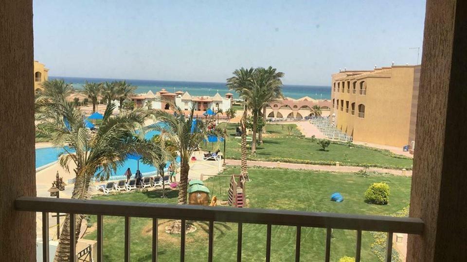 Special Chalets In Porto South Beach Families Ain Sukhna Eksteriør bilde