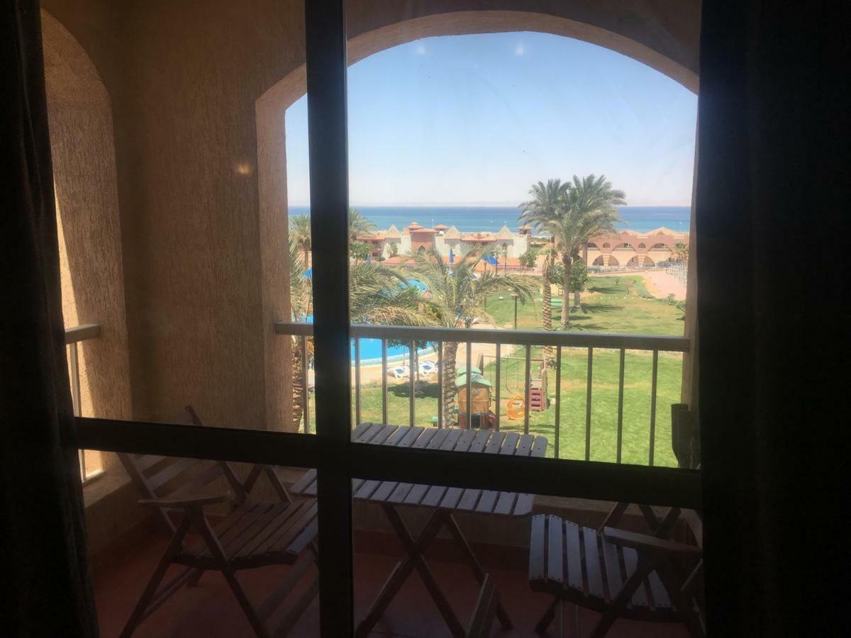 Special Chalets In Porto South Beach Families Ain Sukhna Eksteriør bilde