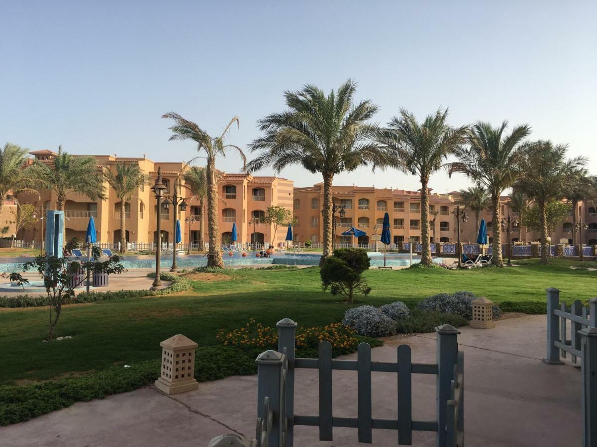 Special Chalets In Porto South Beach Families Ain Sukhna Eksteriør bilde